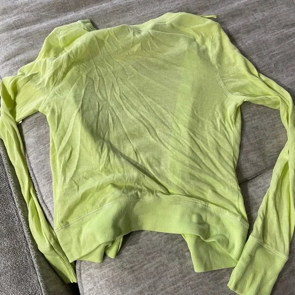 NWT, Areopostale, neon green sweater. - Picture 3 of 5